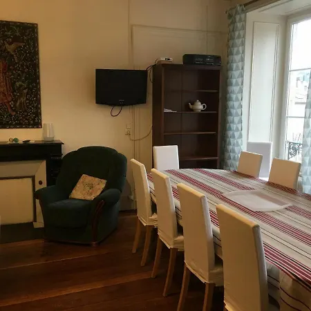 Historique Avec 4 Chambres, Parking, A Proximite Des Attractions A - Fr-1-584-114 Apartment *