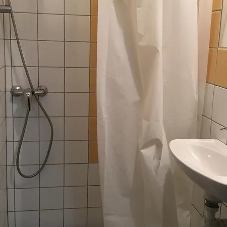 Historique A Avec Sauna Et Parking Privatif - Fr-1-584-114 Apartment *